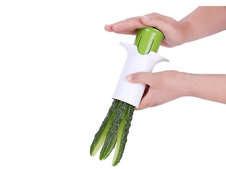Kitchen Gadget Accessories Vegetable Cutters Fruit Kitchen Cucumber Carrot Divider Strawberry Slicer Splitter